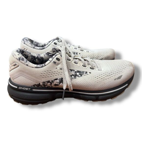 Brooks Ghost 15 Running Sneakers Shoes White Ebony Oyster Activewear Women’s 9 - Picture 2 of 10